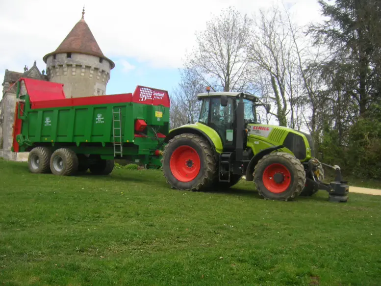 Formation production agricole conduite et entretien des agroéquipements à la MFR de Thiviers